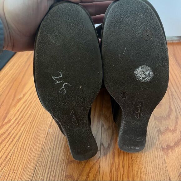 Clarks Dark Brown High Knee Suede Embroidered Wedge Rodeo Boots 8.5 - Picture 7 of 14